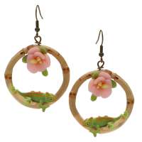 Earrings with bamboo ring and chameleon