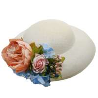 Light big hat with roses & light blue flowers to change