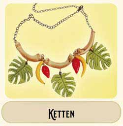 Ketten und Colliers mit Früchten und Süßigkeiten