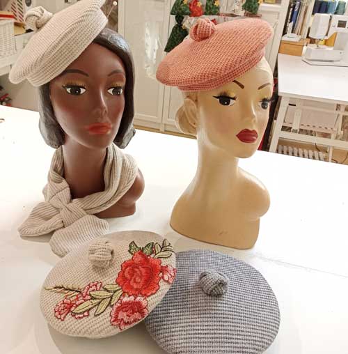 Beret Hat in beige Wool