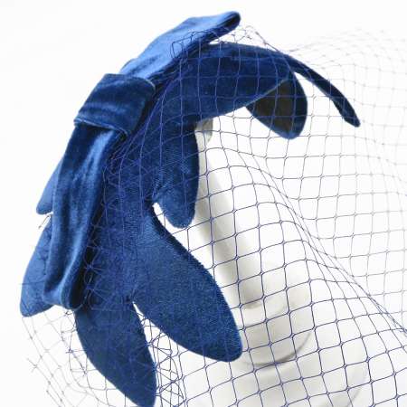 Half Hat mit blau im Vintage Stil