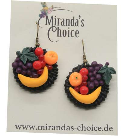 Ohrringe mit Rattan Ring & kleinen Früchten