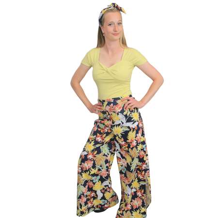Frau in Wickelhose
