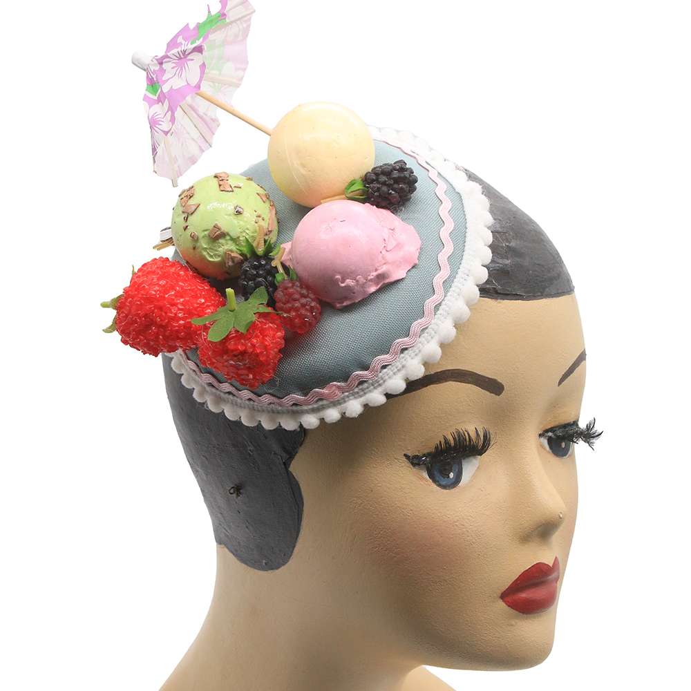 fascinator with ice balls and fruitsheckered