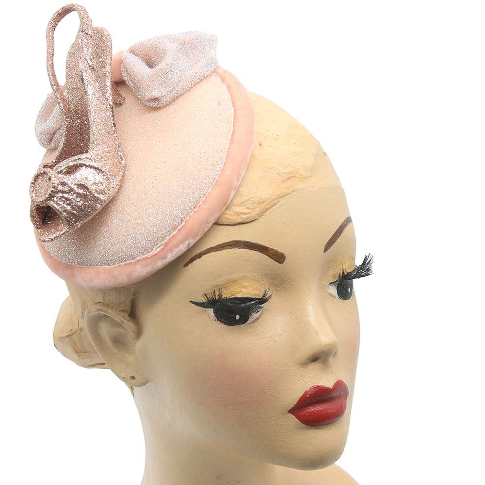 Fascinator with high heel in glittering pink