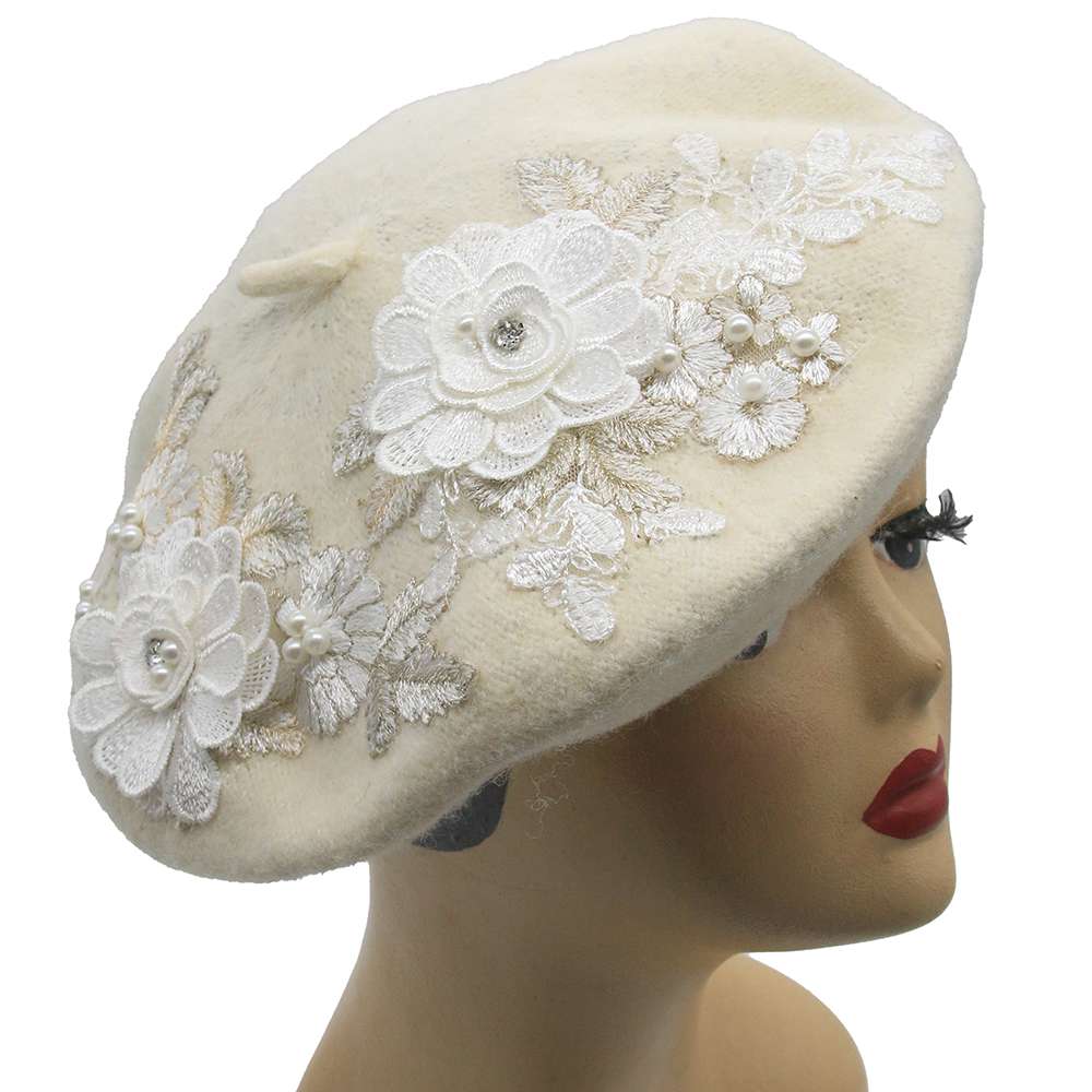 beige beret with white Flowers