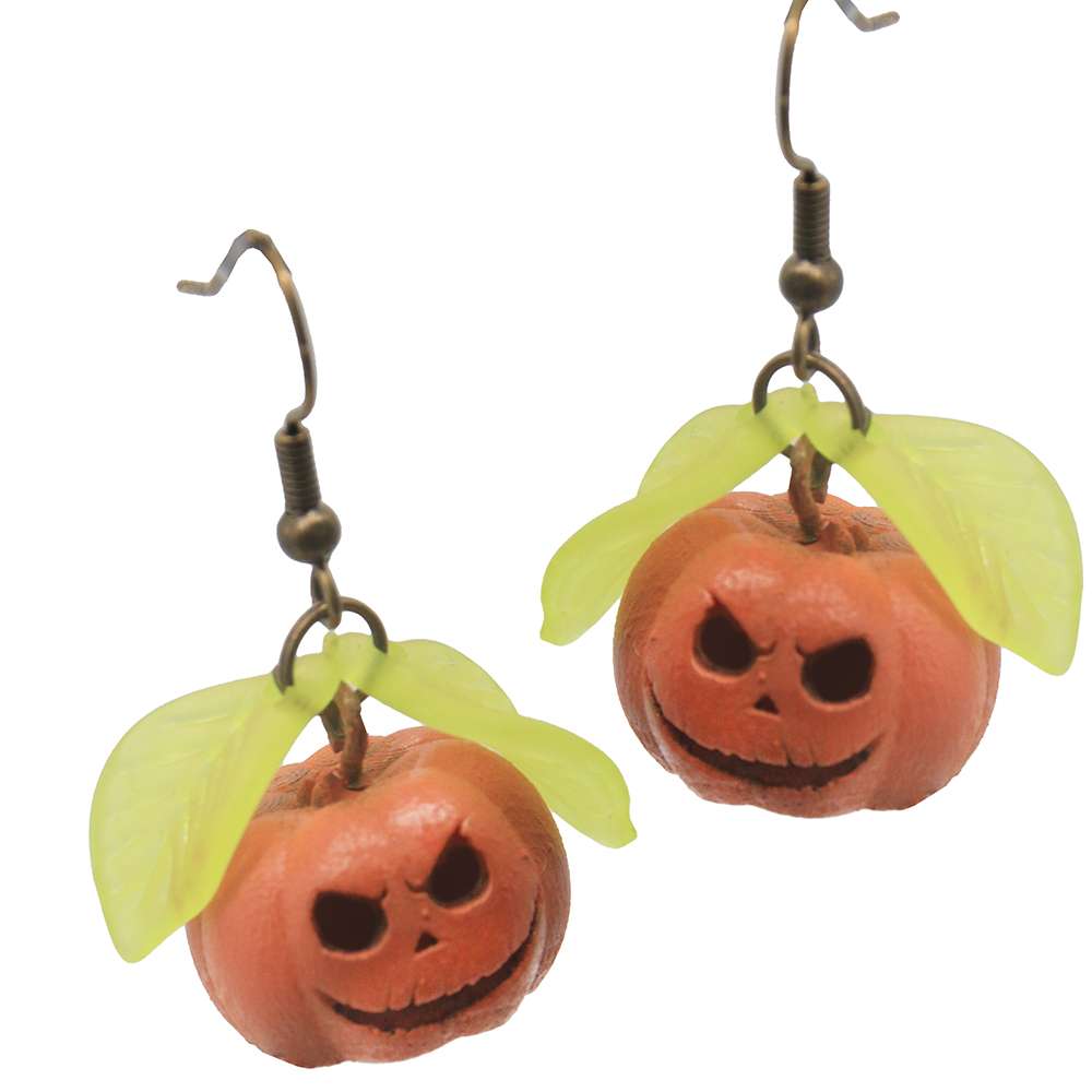 Halloween earrings with pumpkin