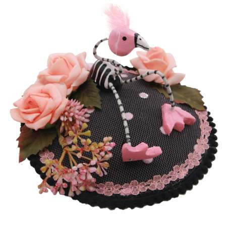 Fascinator mit Flamingo-Skelett in Schwarz/ Rosa
