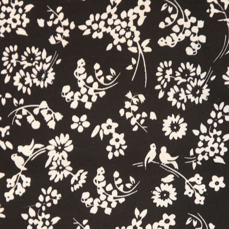 Wickelhose in Schwarz Weiß mit Blumen