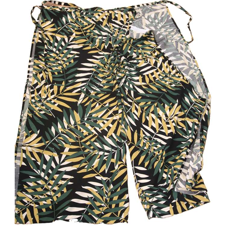 Sommerhose im Vintage-Stil Blätter