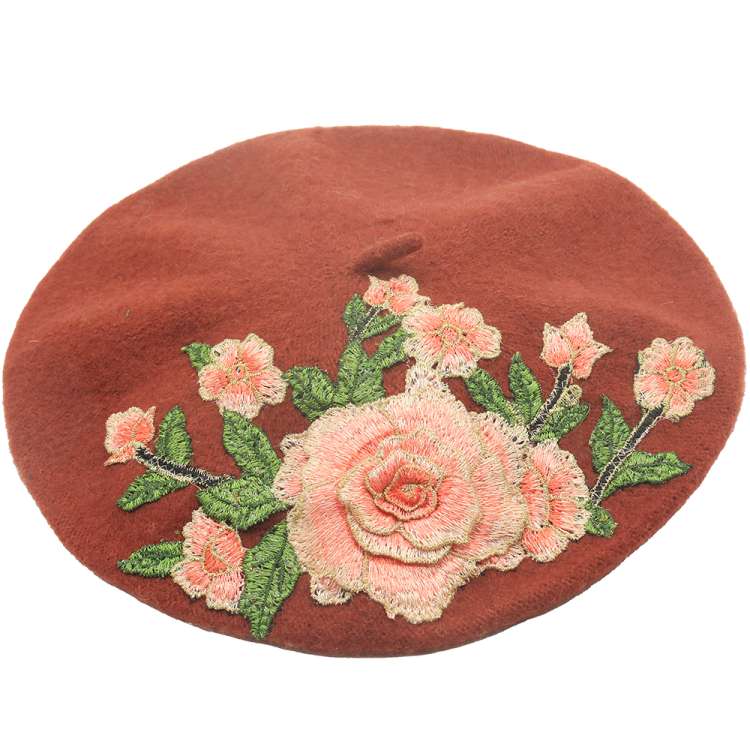 Beret in brown with lace